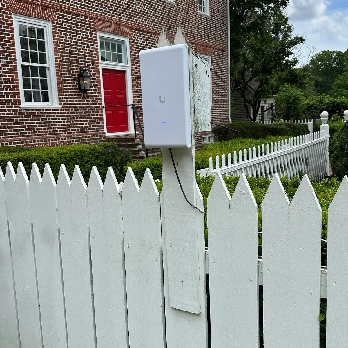 Low‑voltage project 1