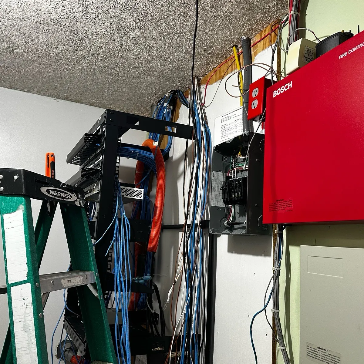 Low‑voltage project 3